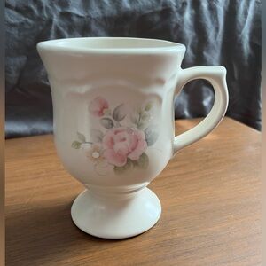 Vintage Pfaltzgraff “Tea Rose” Pattern Pedestal Mug